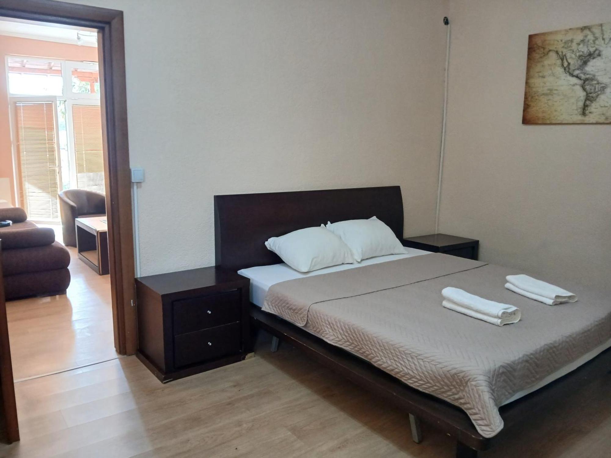 Shale Apartments And Rooms Gevgelija Exteriör bild
